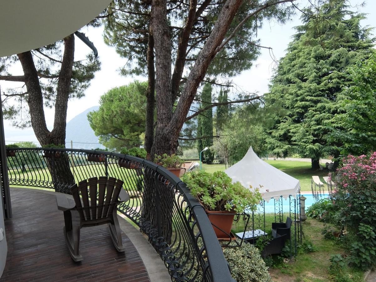 Villa Gaia Sale Marasino Eksteriør bilde