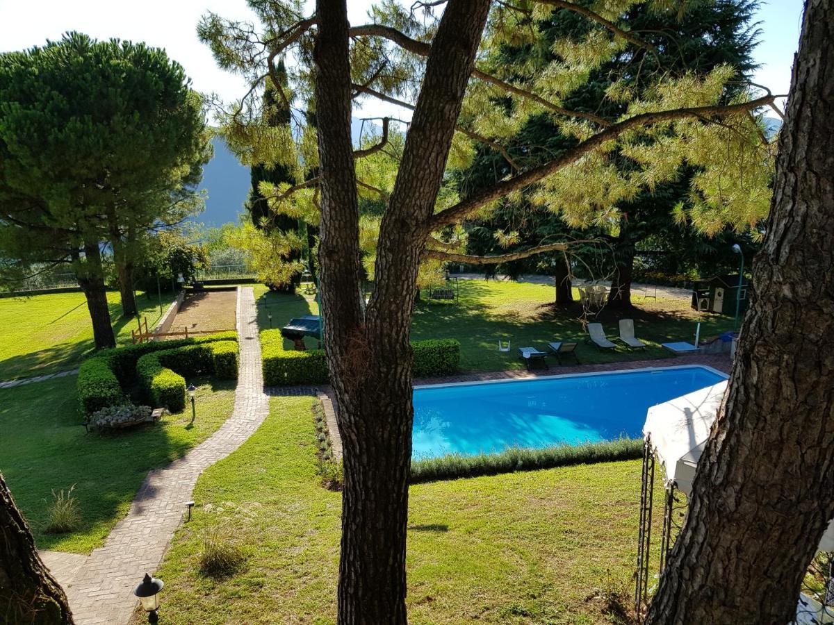 Villa Gaia Sale Marasino Eksteriør bilde